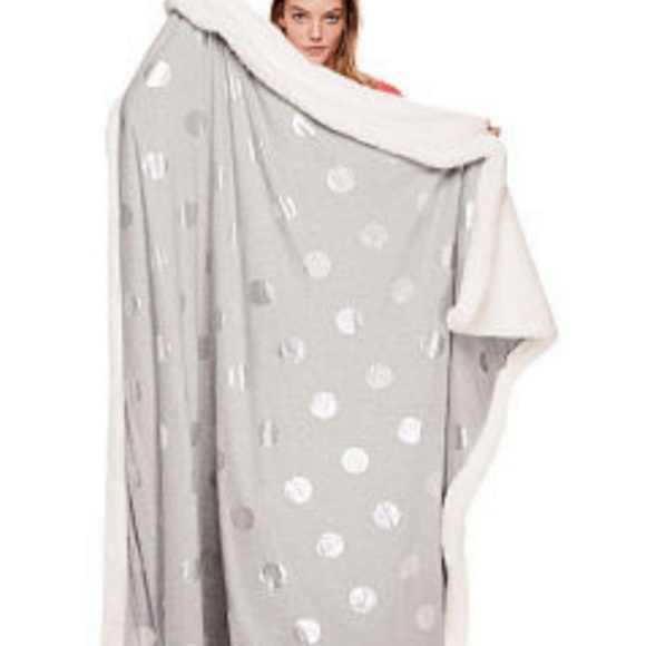 Vs pink faux fur blanket silver dot white fur super rare new